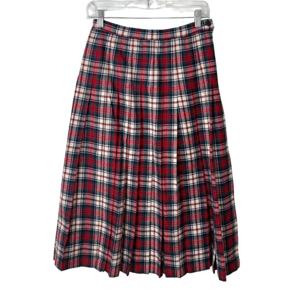 Pendleton Dresses & Skirts - Pendleton Women Size 8 Macduff Tartan Set of 2 Skirts Plaid Red & White Black